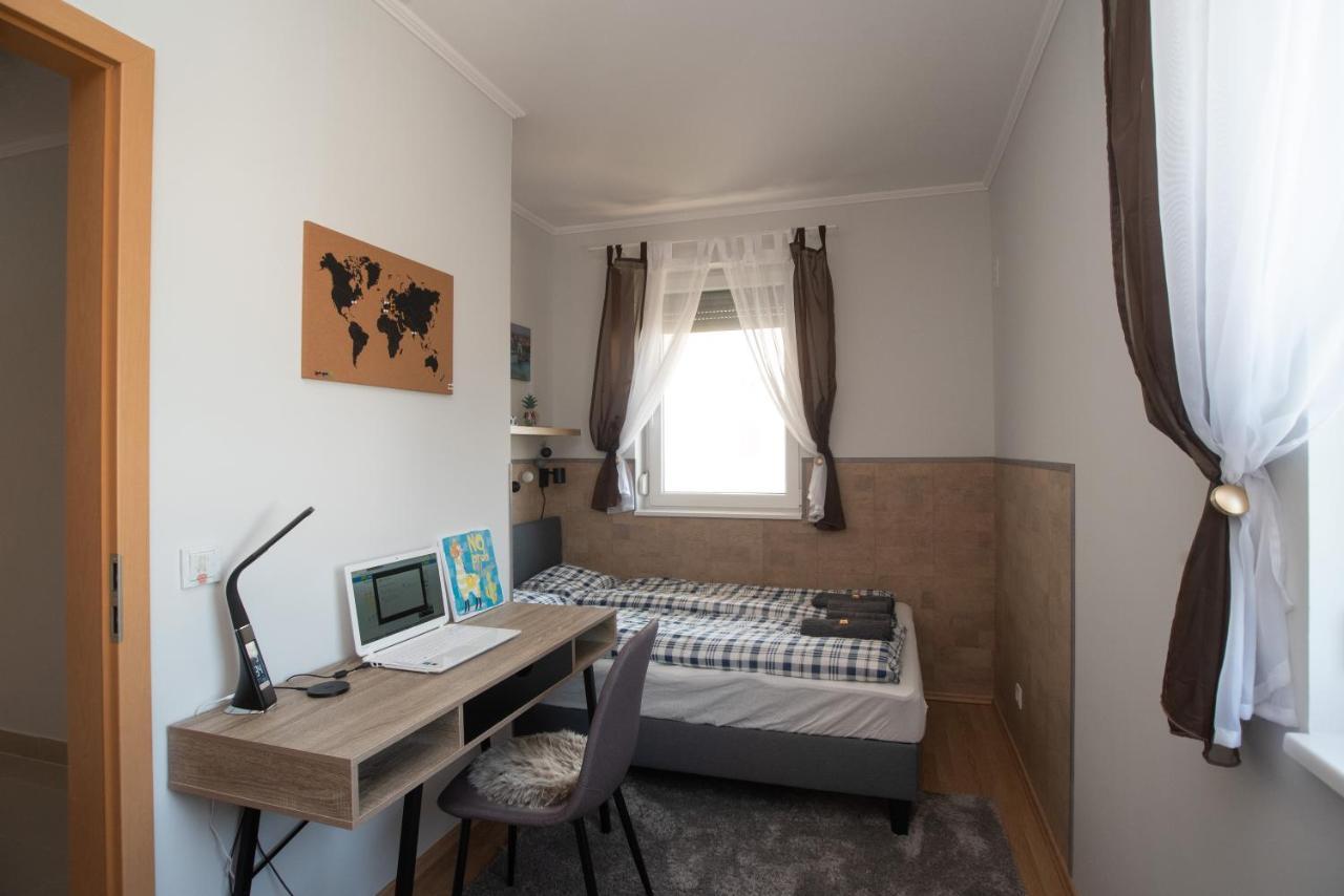 Sunny Home Near Bud With 2Br, Ac And Free Parking Vecsés Dış mekan fotoğraf